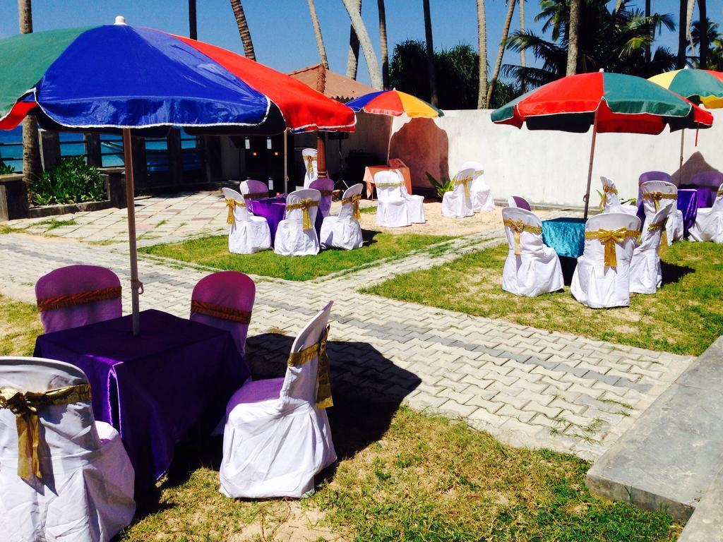 Rainbow Beach Hotel Хиккадува Экстерьер фото